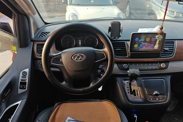 Used SAIC MAXUS G10 2016 2.0T Automatic Elite Edition Steering Wheel