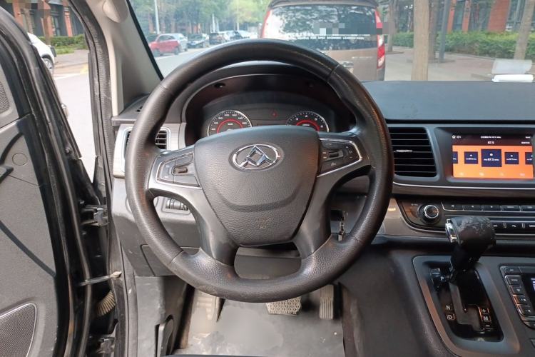 Used SAIC MAXUS G10 2016 2.0T Automatic Elite Edition Steering Wheel