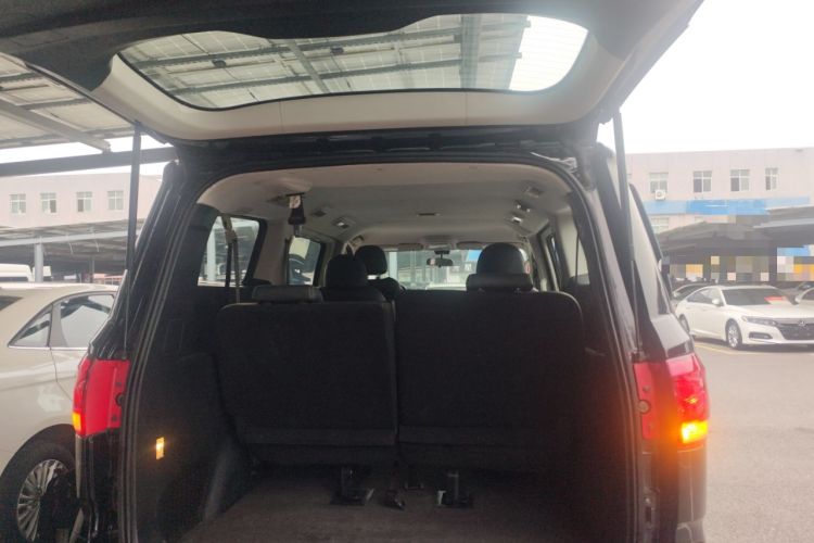 Used SAIC MAXUS G10 2016 2.0T Automatic Elite Edition Trunk