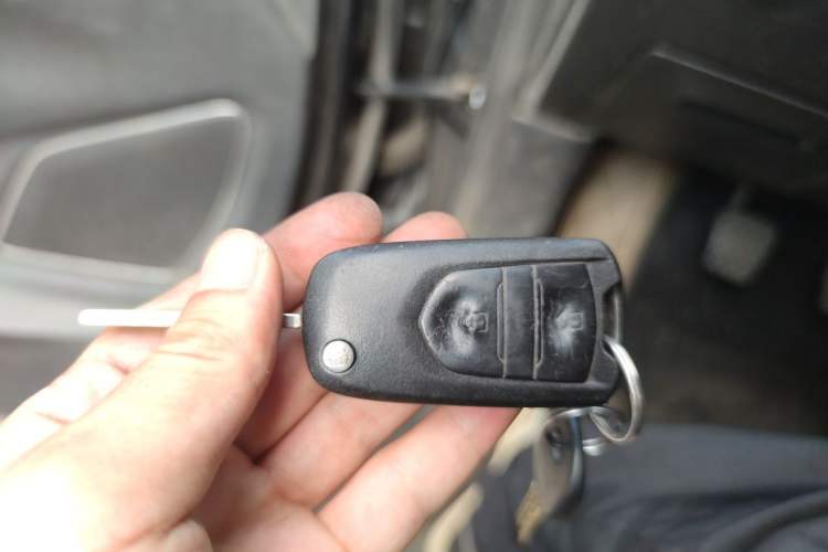 Used SAIC MAXUS G10 2016 2.0T Manual Elite Edition Vehicle Key