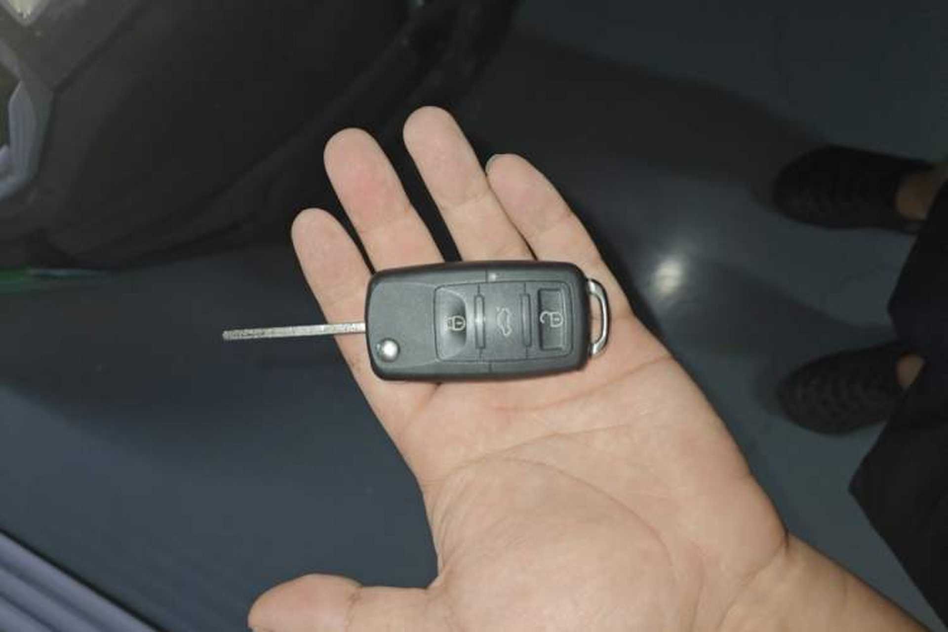Used SAIC MAXUS G10 2016 2.0T Automatic Elite Edition Vehicle Key