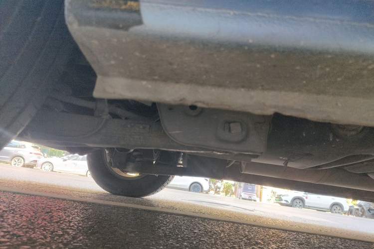 Used SAIC MAXUS G10  Chassis Rear Right