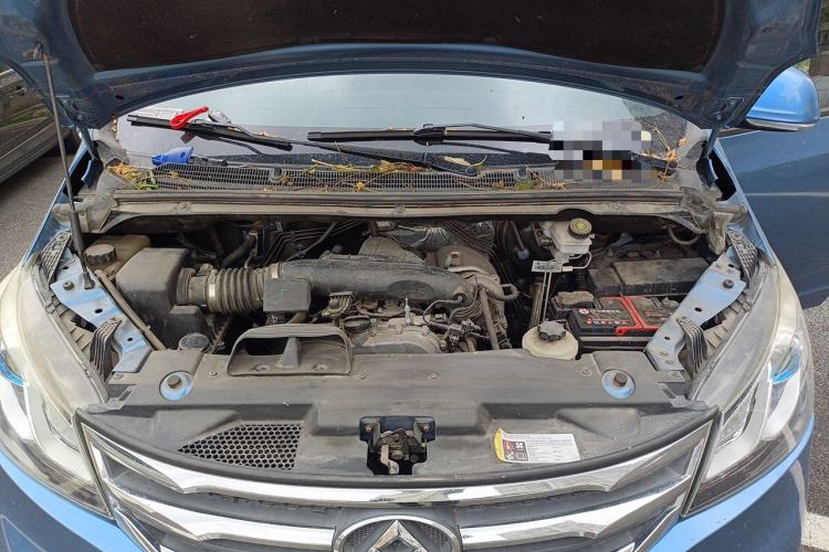 Used SAIC MAXUS G10  Engine Bay
