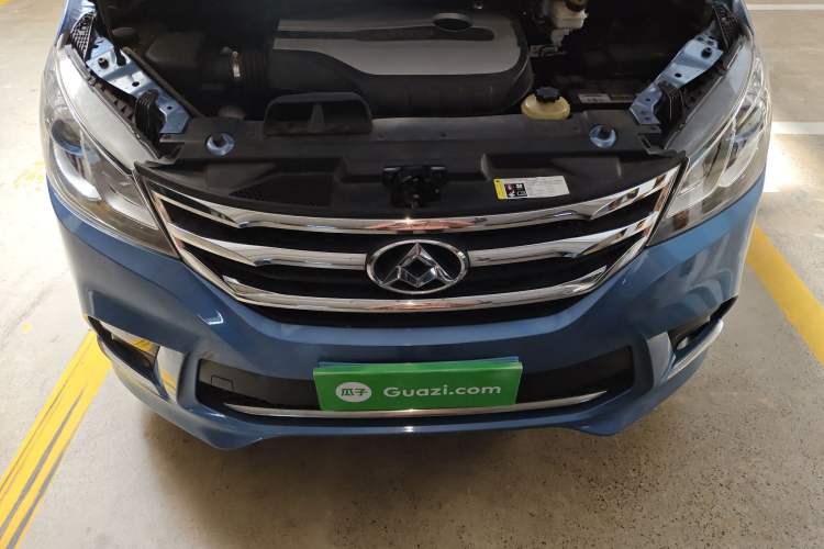 Used SAIC MAXUS G10 2016 2.0T Automatic Elite Edition Engine Bay