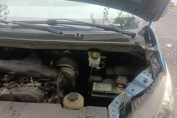 Used SAIC MAXUS G10  Engine Bay Left
