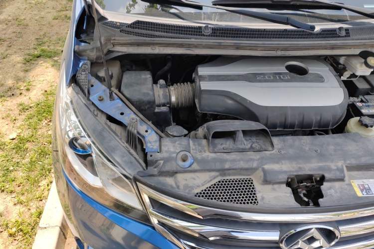 Used SAIC MAXUS G10  Engine Bay Right
