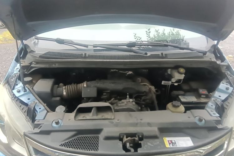 Used SAIC MAXUS G10  Engine Bay