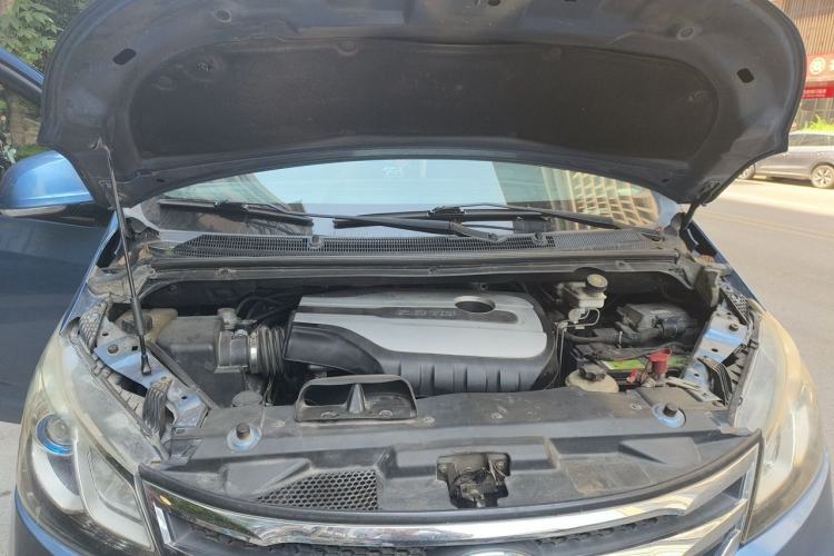 Used SAIC MAXUS G10  Engine Bay