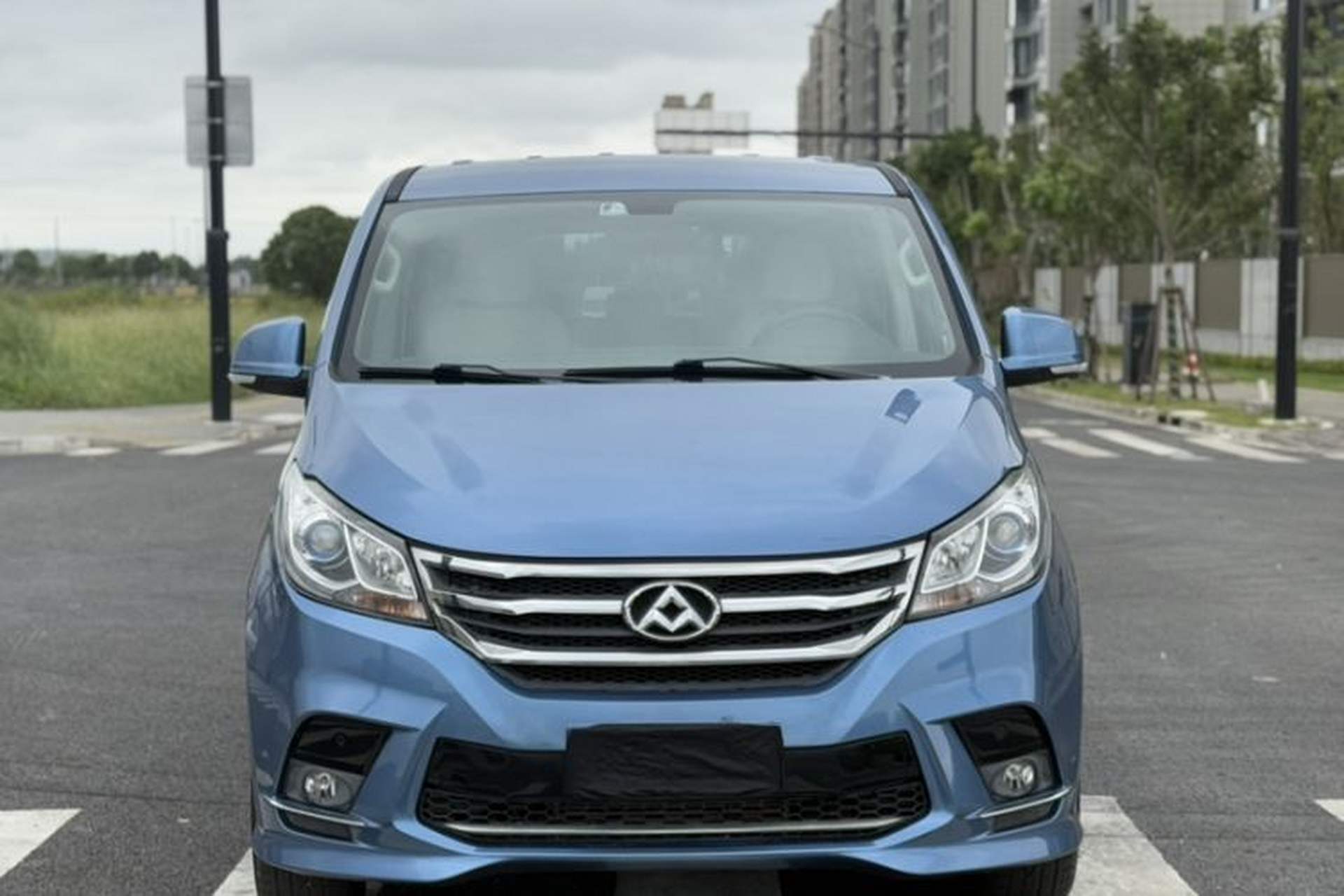 Used SAIC MAXUS G10 2016 2.0T Automatic Fashion Edition Exterior 3