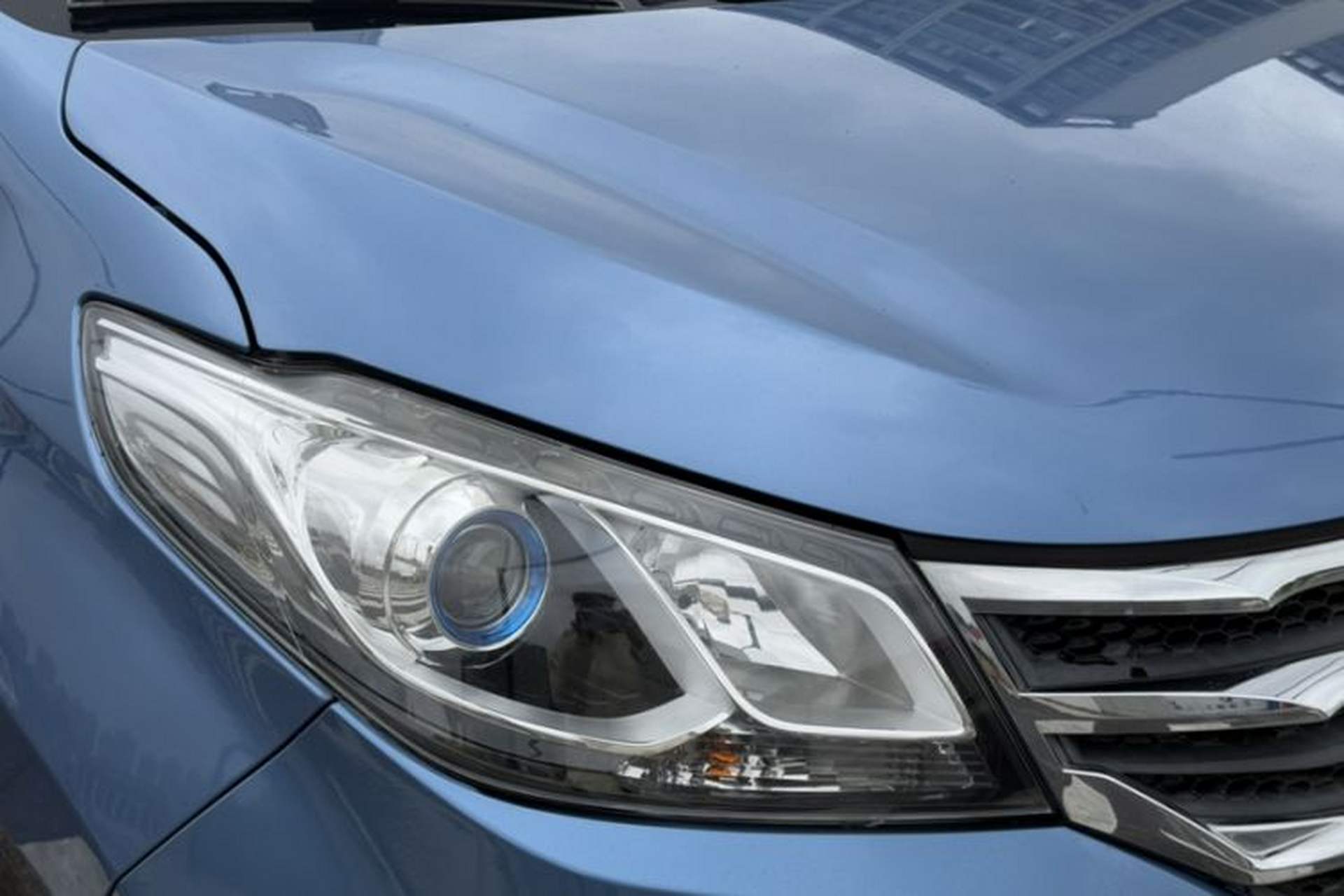 Used SAIC MAXUS G10 2016 2.0T Automatic Fashion Edition Exterior 5