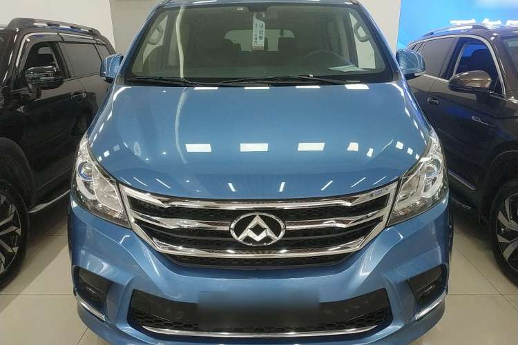 Used SAIC MAXUS G10 2016 2.0T Automatic Luxury Edition Front