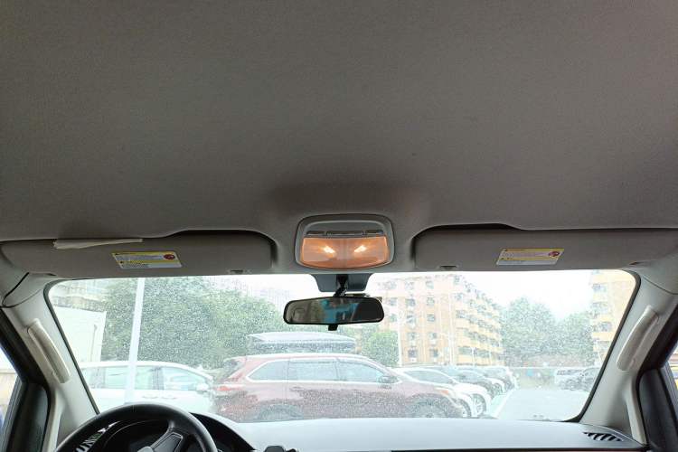 Used SAIC MAXUS G10  Headliner