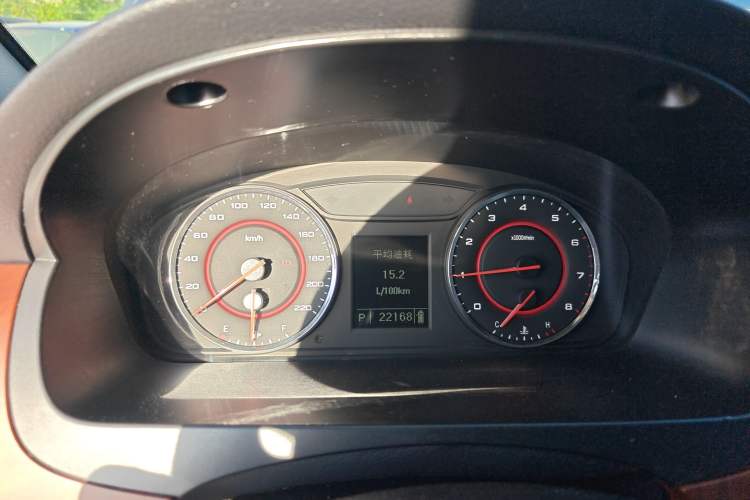 Used SAIC MAXUS G10 2016 2.0T Automatic Elite Edition Instrument Cluster
