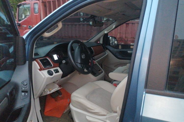 Used SAIC MAXUS G10 2016 2.0T Automatic Luxury Edition Left Front Seat