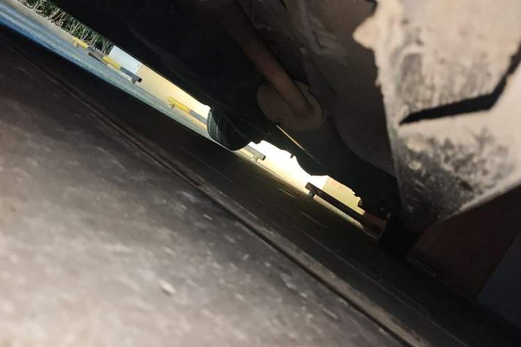 Used SAIC MAXUS G10 2016 2.0T Automatic Elite Edition Chassis Front Left