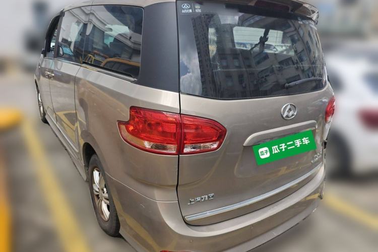 Used SAIC MAXUS G10 2016 2.0T Automatic Elite Edition Exterior 3