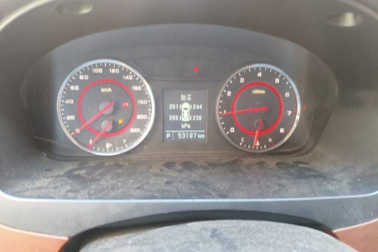 Used SAIC MAXUS G10 2016 2.0T Automatic Executive Edition Instrument Cluster