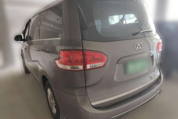 Used SAIC MAXUS G10 2016 2.0T Automatic Executive Edition Rear Left 45 Deg