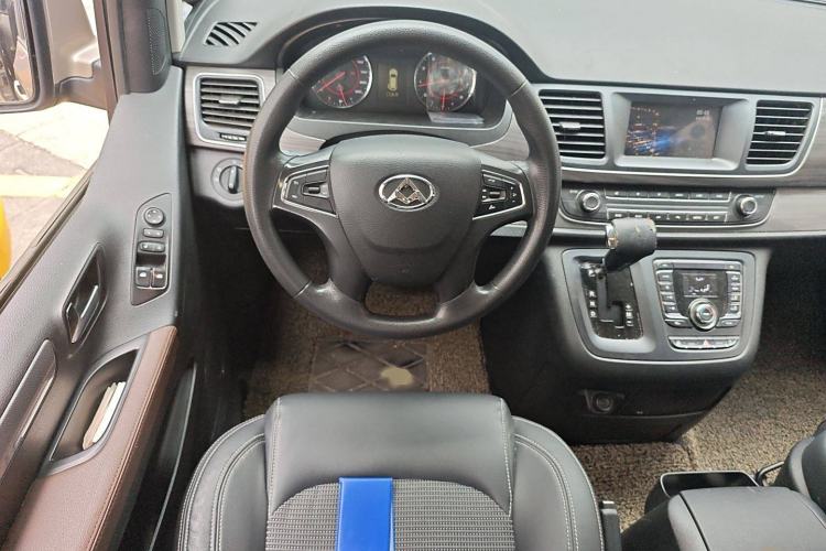 Used SAIC MAXUS G10 2016 2.0T Automatic Elite Edition Steering Wheel
