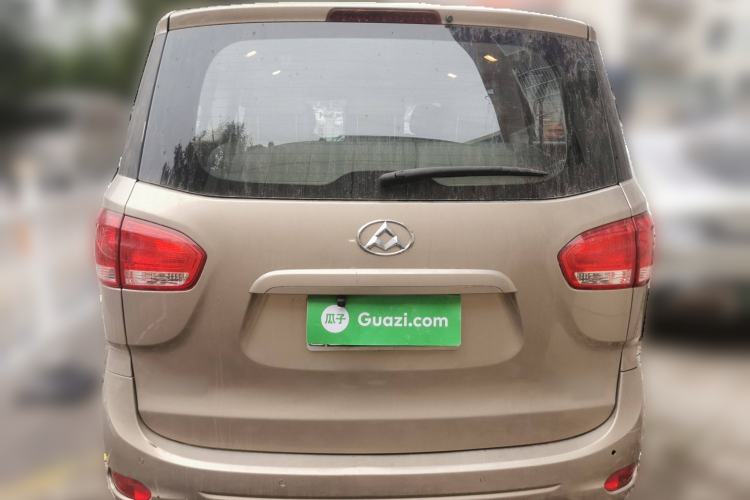 Used SAIC MAXUS G10 2016 2.0T Automatic Elite Edition Exterior 4