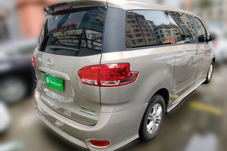 Used SAIC MAXUS G10 2016 2.0T Automatic Elite Edition Exterior 5