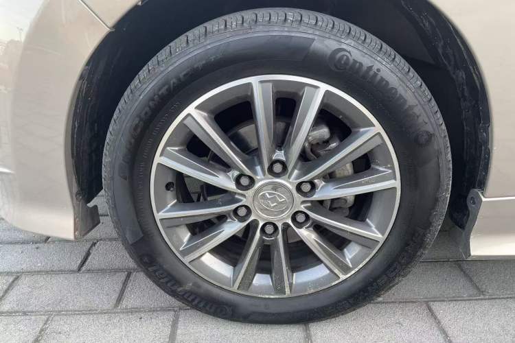 Used SAIC MAXUS G10 2016 2.0T Automatic Flagship Edition Exterior 9