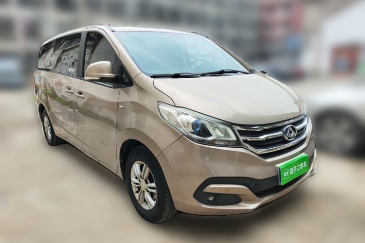 Used SAIC MAXUS G10 2016 2.0T Automatic Elite Edition Front Right 45 Deg