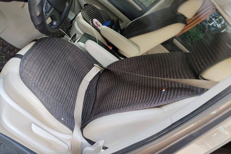 Used SAIC MAXUS G10 2016 2.0T Automatic Fashion Edition Left Front Seat