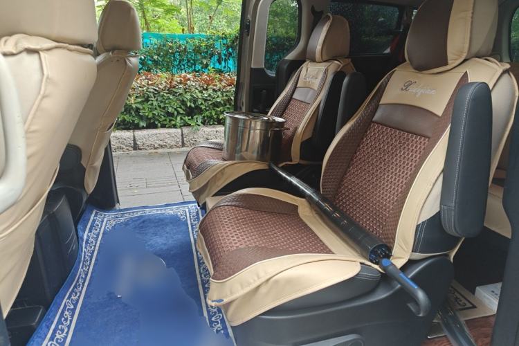 Used SAIC MAXUS G10 2016 2.0T Automatic Elite Edition Left Rear Seat