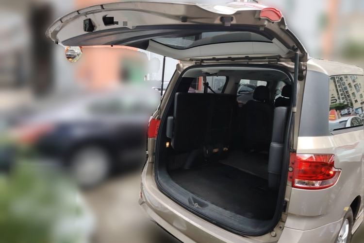 Used SAIC MAXUS G10 2016 2.0T Automatic Elite Edition Trunk