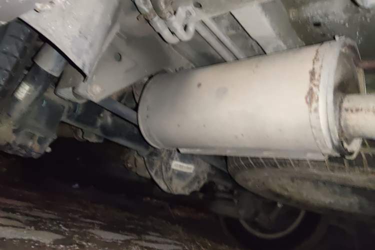 Used SAIC MAXUS G10 2016 2.0T Automatic Elite Edition Chassis Rear Left