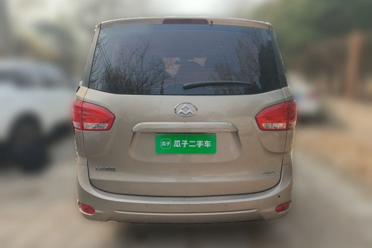 Used SAIC MAXUS G10 2016 2.0T Automatic Elite Edition Exterior 4