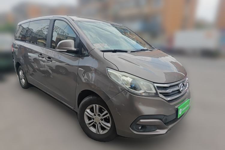 Used SAIC MAXUS G10 2016 2.0T Automatic Elite Edition Front Right 45 Deg
