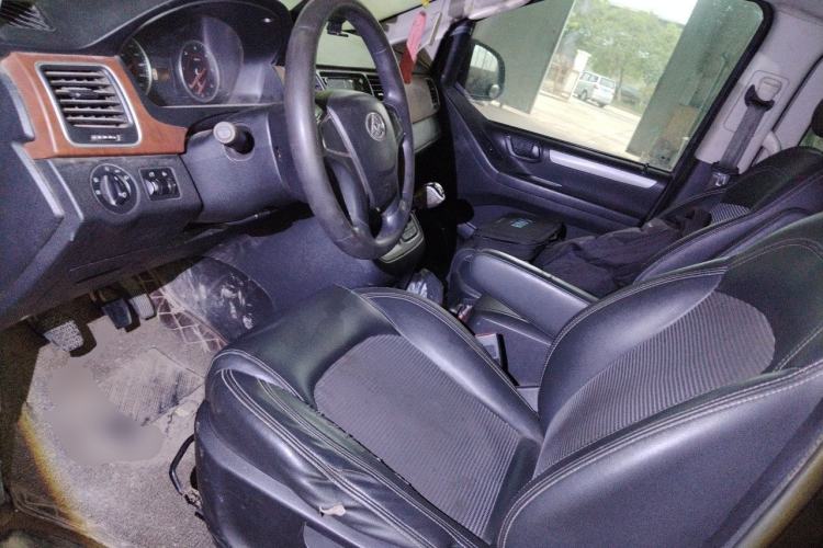 Used SAIC MAXUS G10 2016 1.9T Manual Elite Edition Diesel China V Standard Left Front Seat