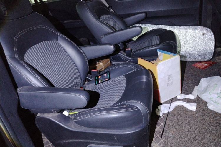 Used SAIC MAXUS G10 2016 1.9T Manual Elite Edition Diesel China V Standard Left Rear Seat
