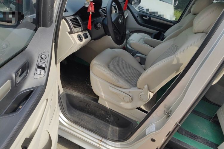 Used SAIC MAXUS G10 2016 1.9T Manual Elite Edition Diesel China V Standard Driver Seat