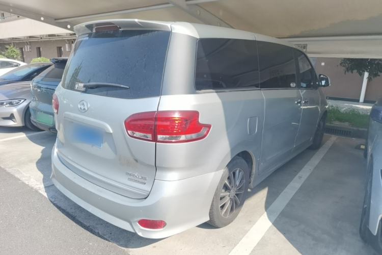 Used SAIC MAXUS G10 2016 2.0T Automatic Flagship Edition Exterior 5