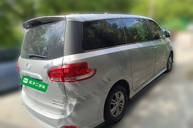 Used SAIC MAXUS G10 2016 2.0T Automatic Elite Edition Exterior 5