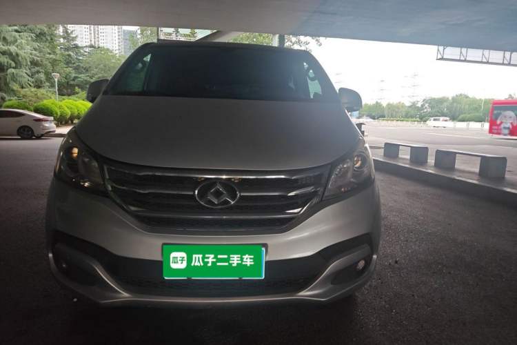 Used SAIC MAXUS G10 2016 2.0T Automatic Elite Edition Front