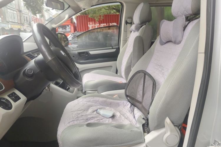 Used SAIC MAXUS G10 2016 2.0T Manual Elite Edition Left Front Seat