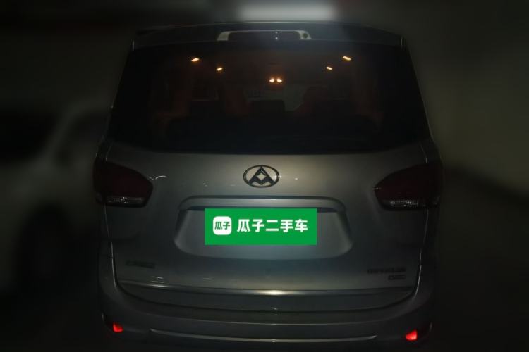Used SAIC MAXUS G10 2016 2.0T Automatic Luxury Edition Rear
