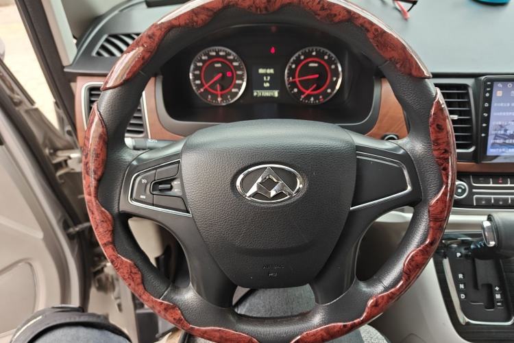 Used SAIC MAXUS G10 2016 2.0T Automatic Elite Edition Steering Wheel