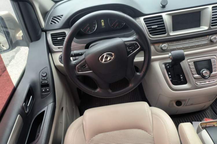 Used SAIC MAXUS G10 2016 2.0T Automatic Elite Edition Steering Wheel