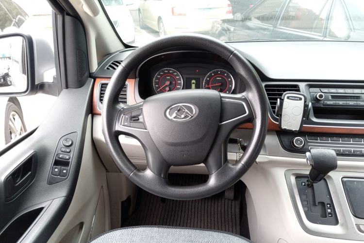 Used SAIC MAXUS G10 2016 2.0T Automatic Elite Edition Steering Wheel