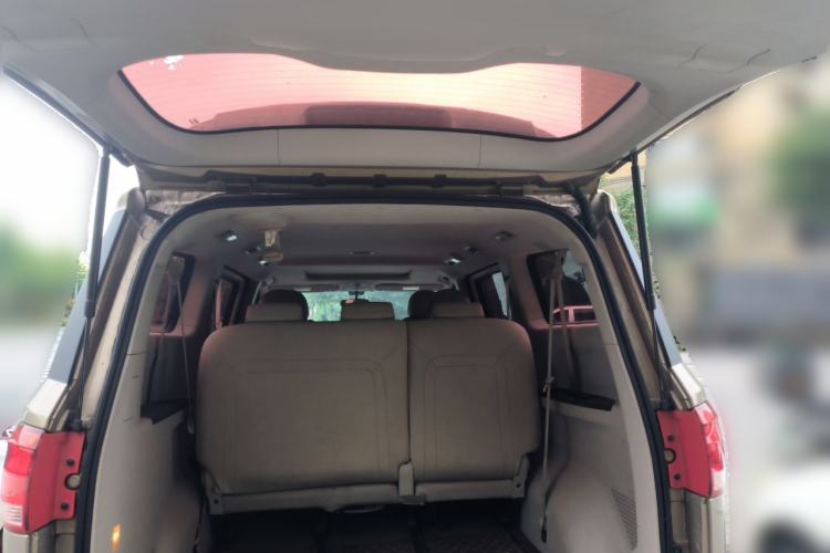 Used SAIC MAXUS G10 2016 2.0T Automatic Elite Edition Trunk