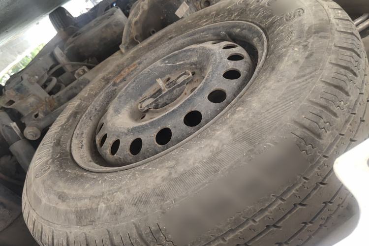Used SAIC MAXUS G10 2016 2.4L Manual Elite Edition Chassis Rear
