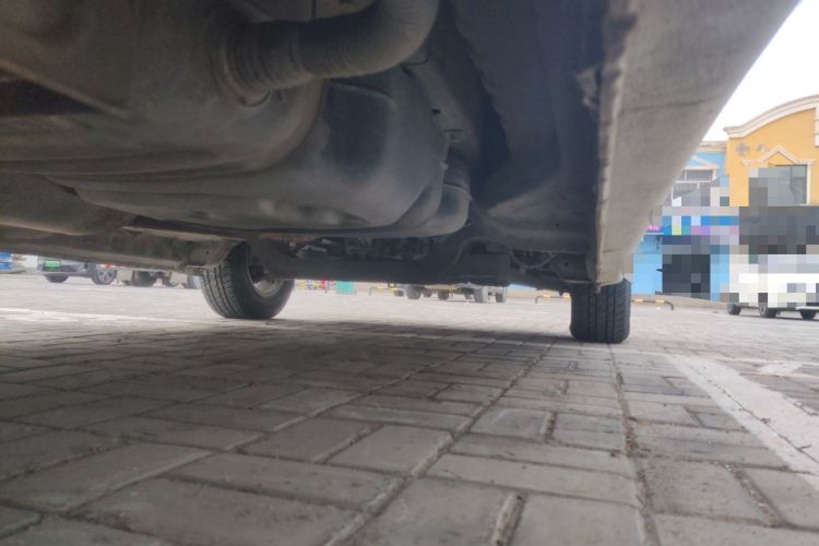 Used SAIC MAXUS G10 2016 2.4L Manual Elite Edition Chassis Rear Right