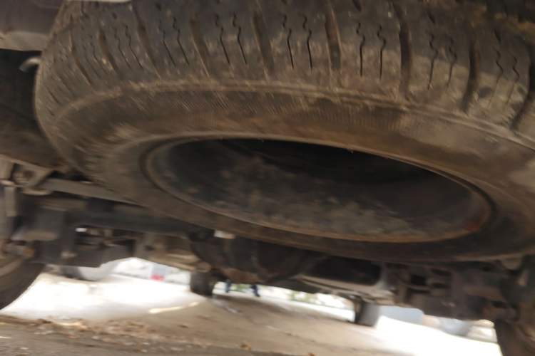 Used SAIC MAXUS G10 2016 2.4L Manual Elite Edition Chassis Rear