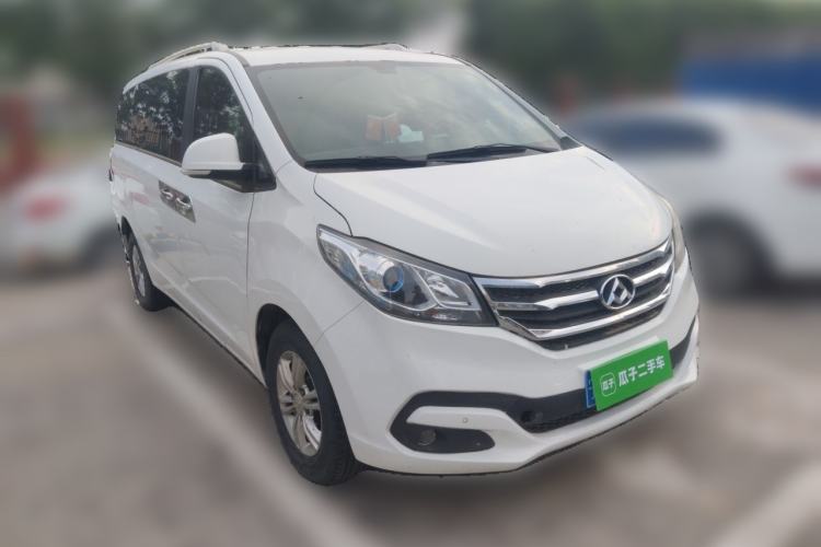 Used SAIC MAXUS G10 2016 2.4L Manual Elite Edition Front Right 45 Deg