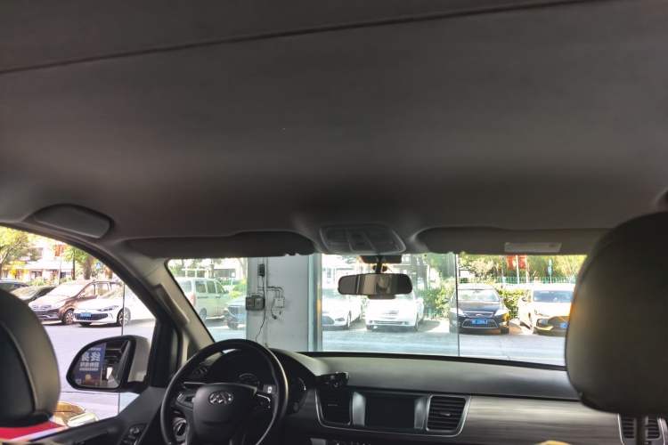 Used SAIC MAXUS G10 2016 2.0T Automatic Elite Edition Headliner